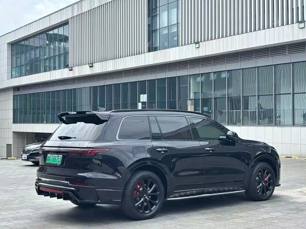 Li Auto ONE 2021 6 мест