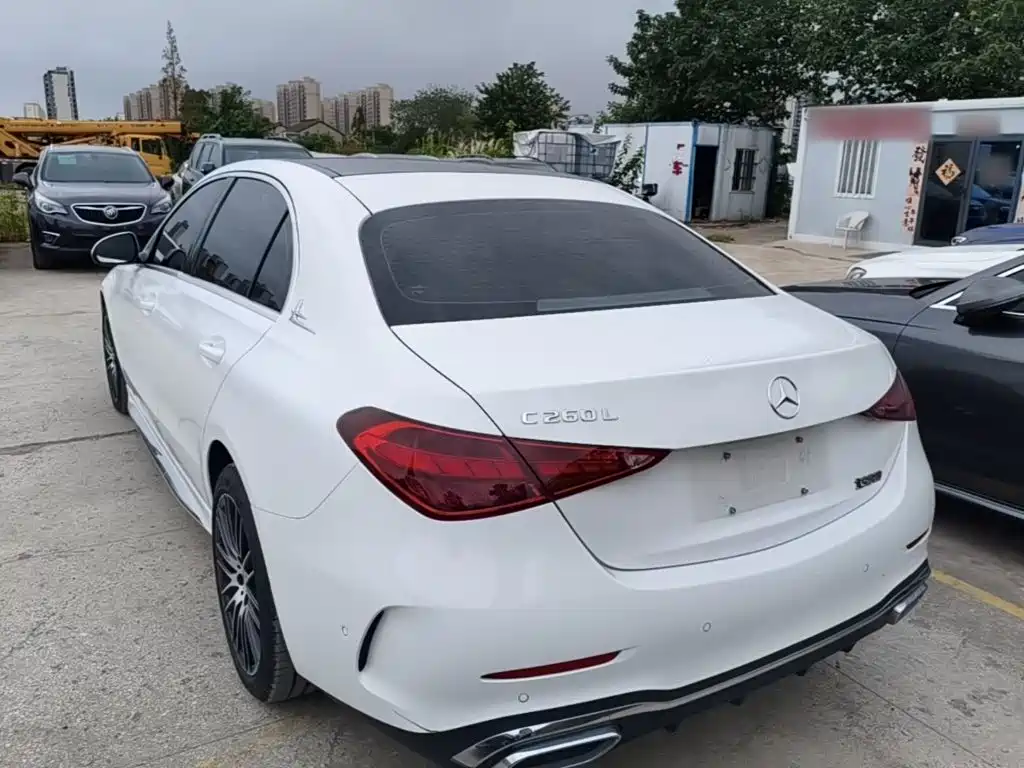 Mercedes-Benz C-Class — миниатюра 5