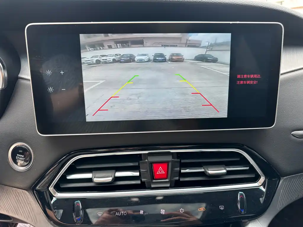 JAC X7 — миниатюра 10