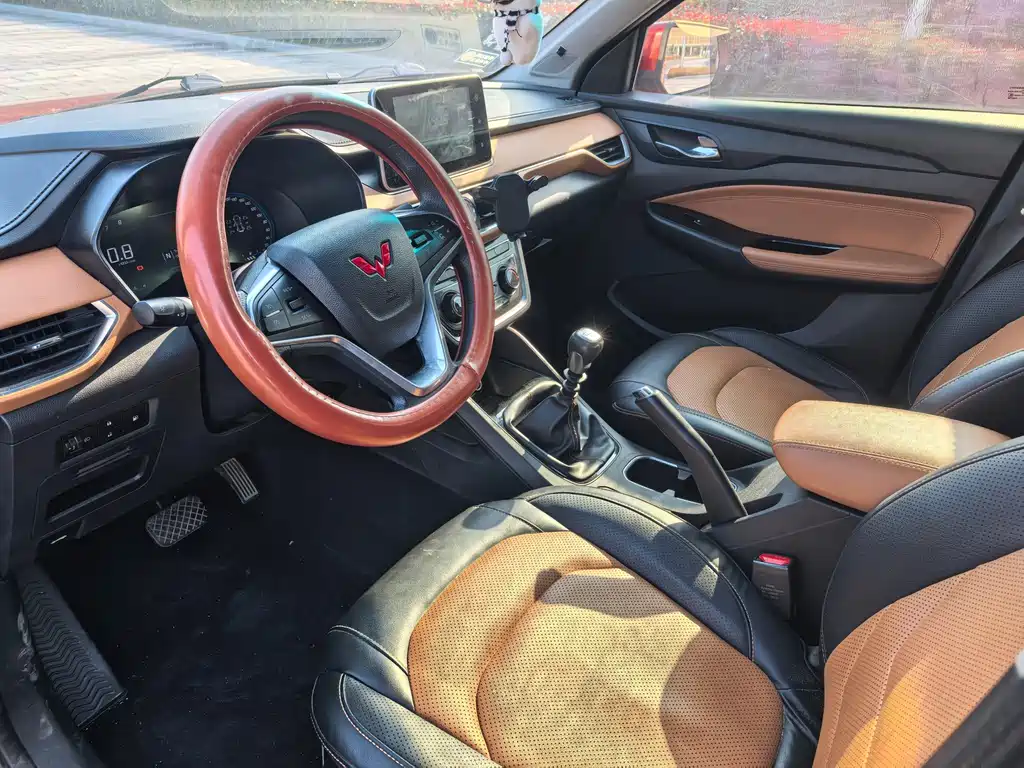 WULING WULING HONGGUANG S3