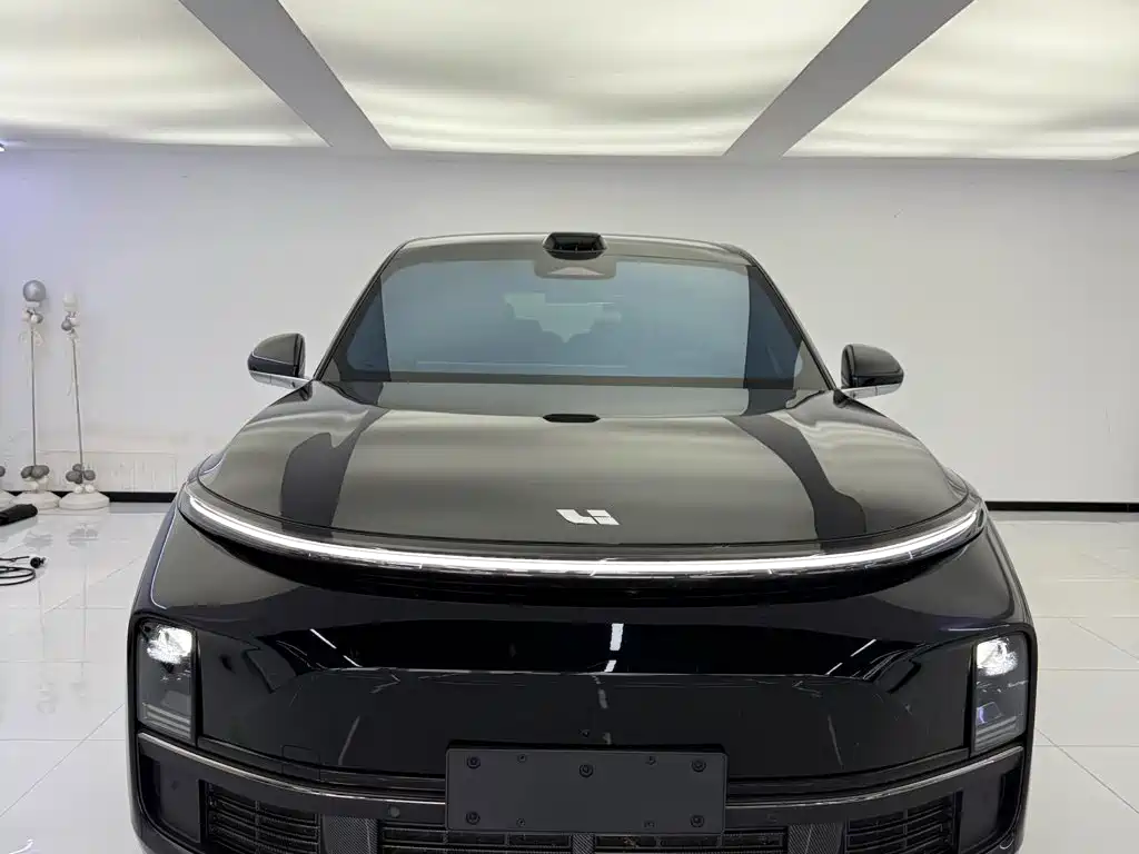 Li Auto Li L8 — миниатюра 2