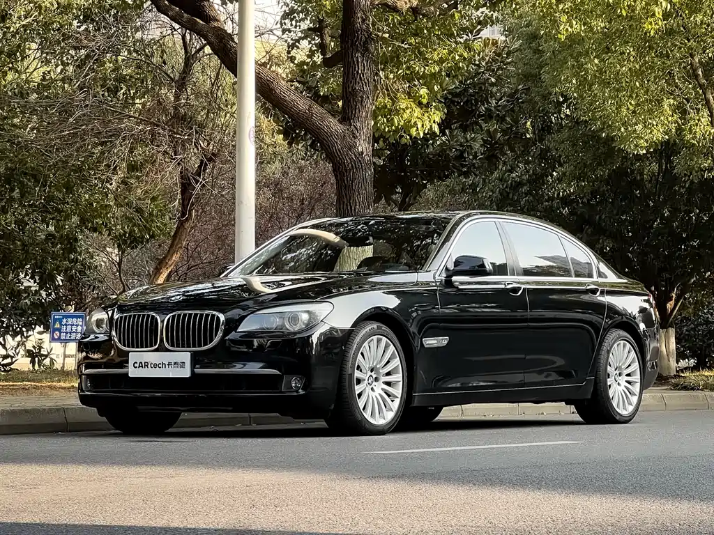 BMW 7 Series 2012