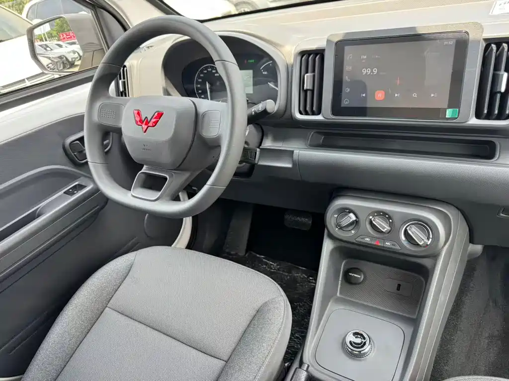 Wuling RongguangEV EV 2026 310km