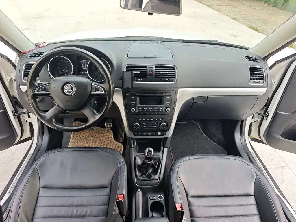 Skoda Yeti — миниатюра 11