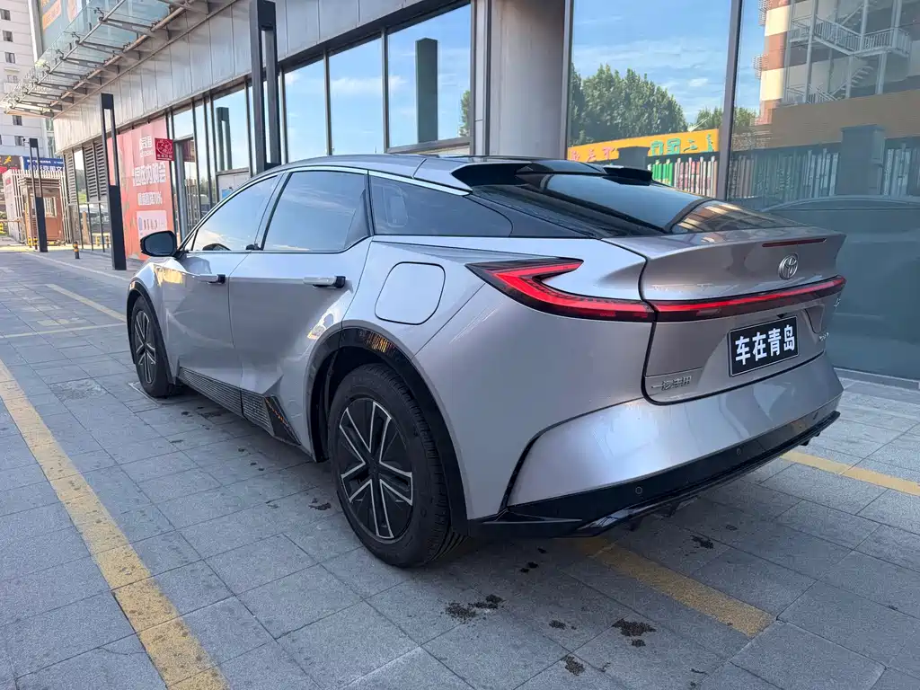 Toyota bZ5 — миниатюра 13
