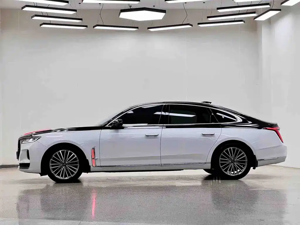 Hongqi H9 2023 2.0T