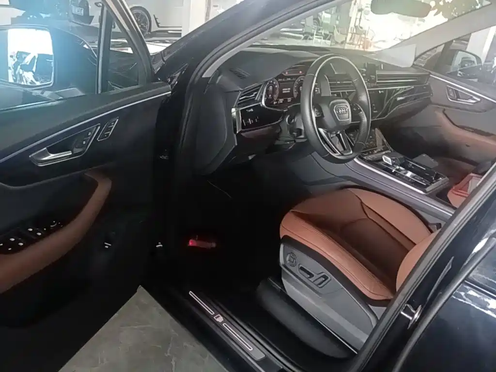 Audi Q7 — миниатюра 16