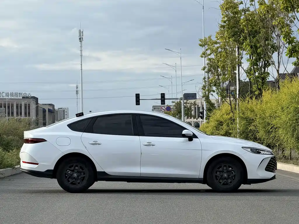 BYD Qin PLUS — миниатюра 19