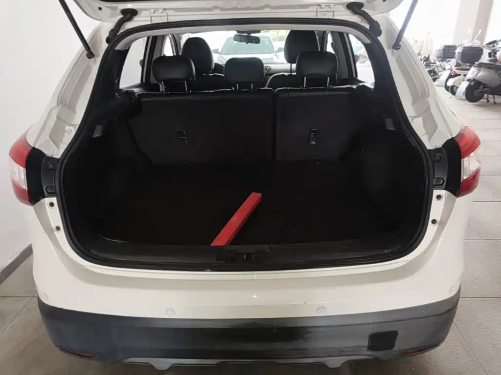 Nissan Qashqai — миниатюра 19