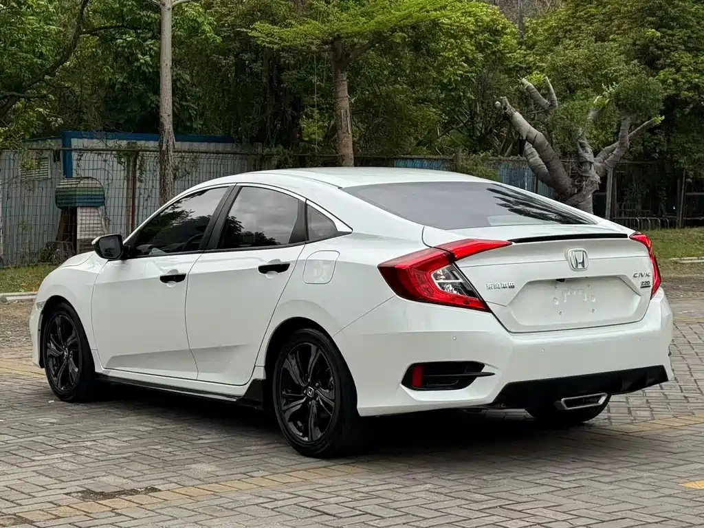HONDA CIVIC