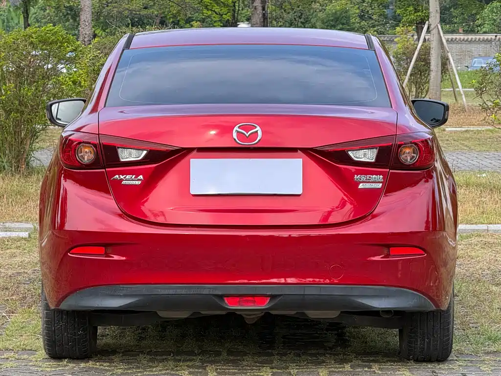 Mazda 3 Axela — миниатюра 9