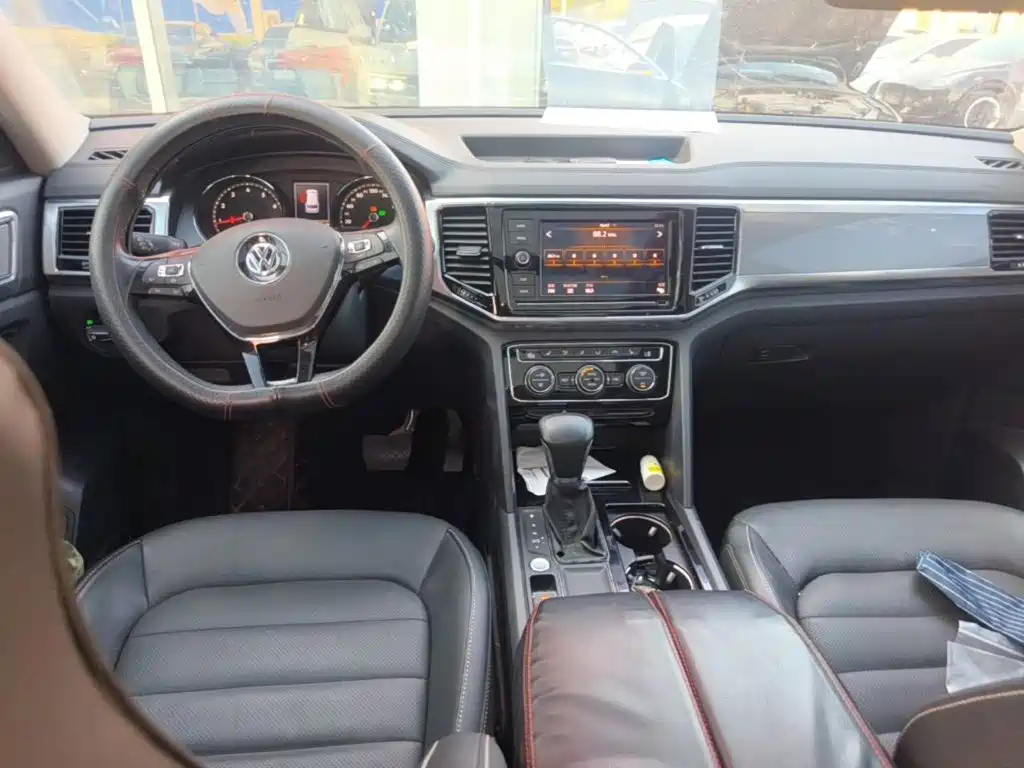 Volkswagen Teramont — миниатюра 10