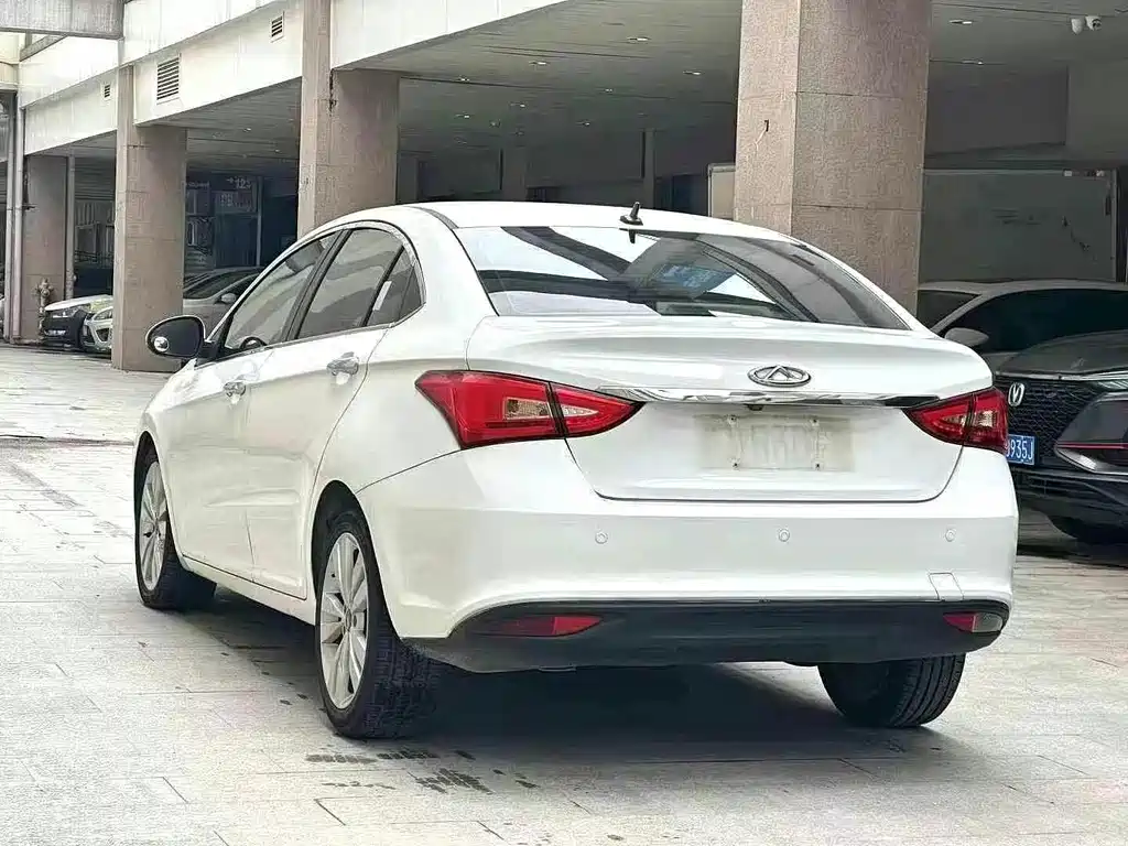 CHERY ARRIZO 5