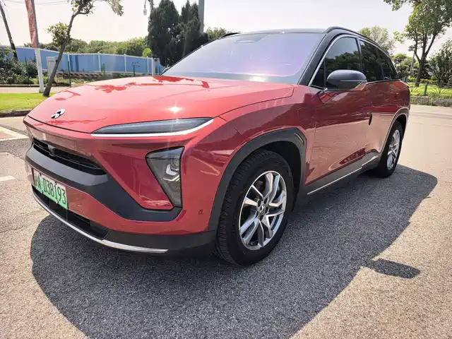 2020 Nio ES6
