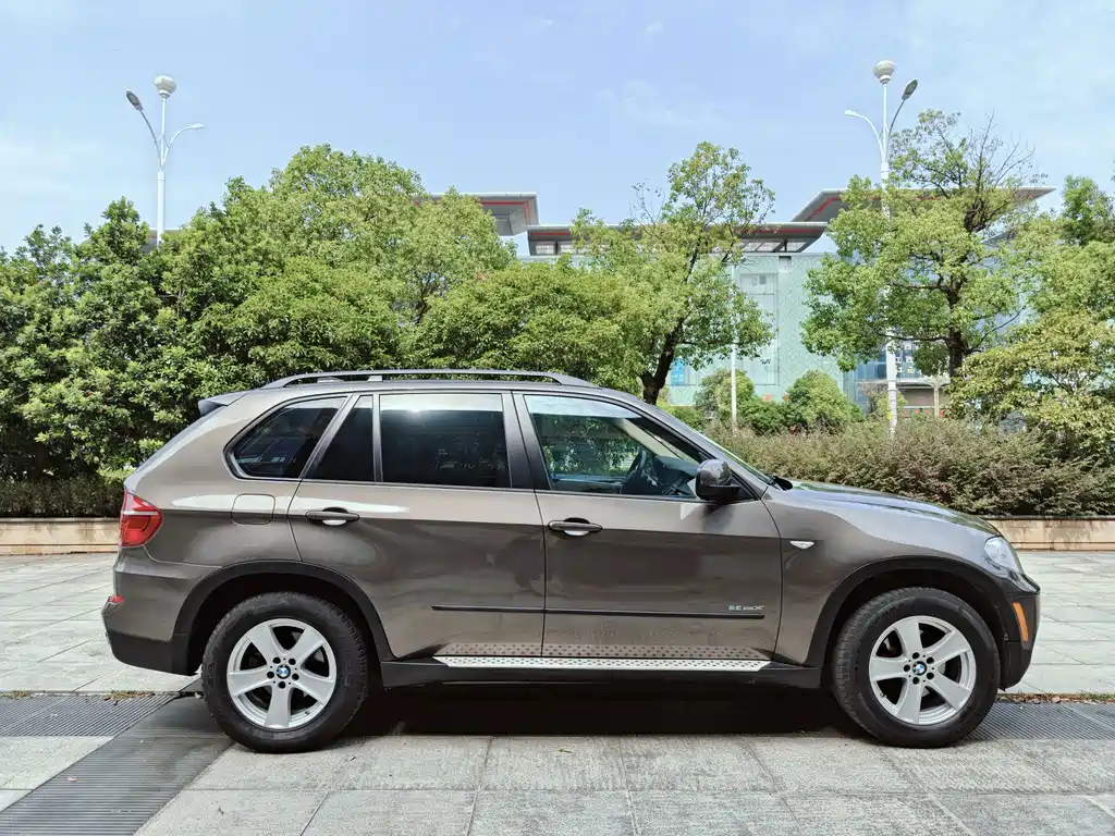 BMW X5 (Import) — миниатюра 7