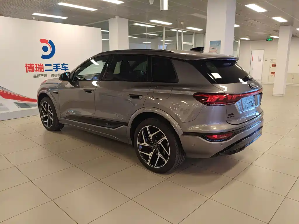 Audi Q6L e-tron — миниатюра 28