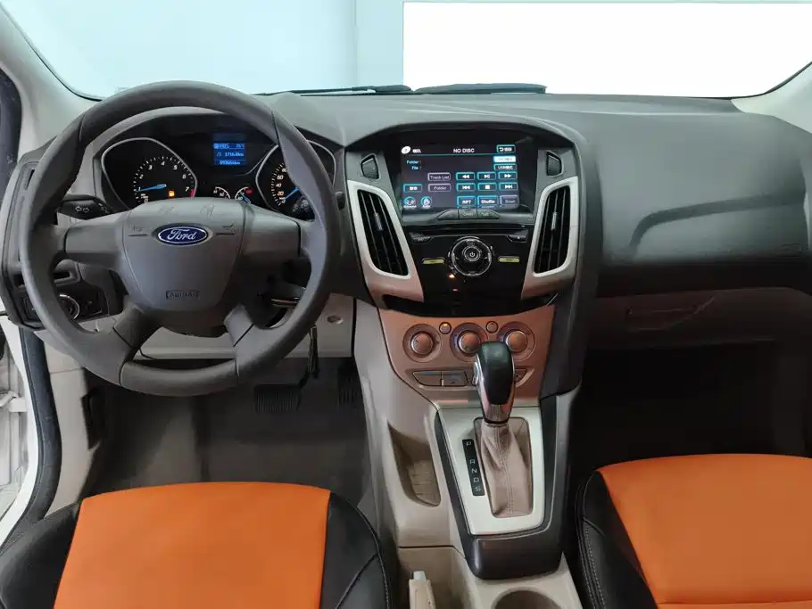 Ford Focus — миниатюра 12