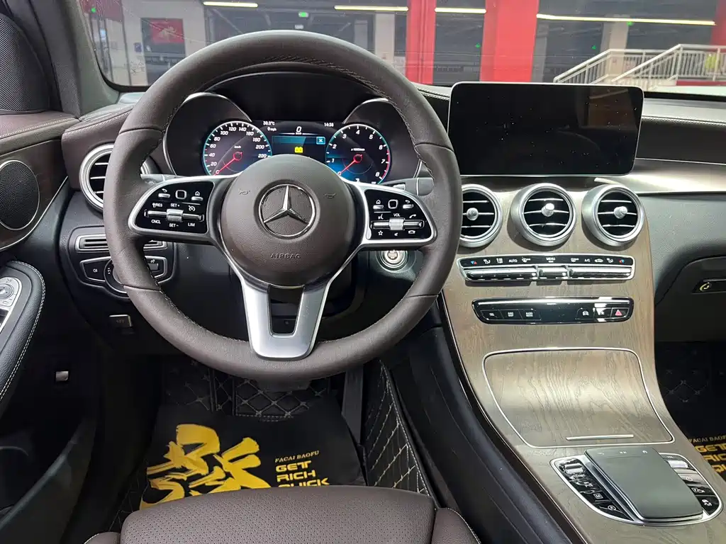 Mercedes-Benz GLC — миниатюра 14
