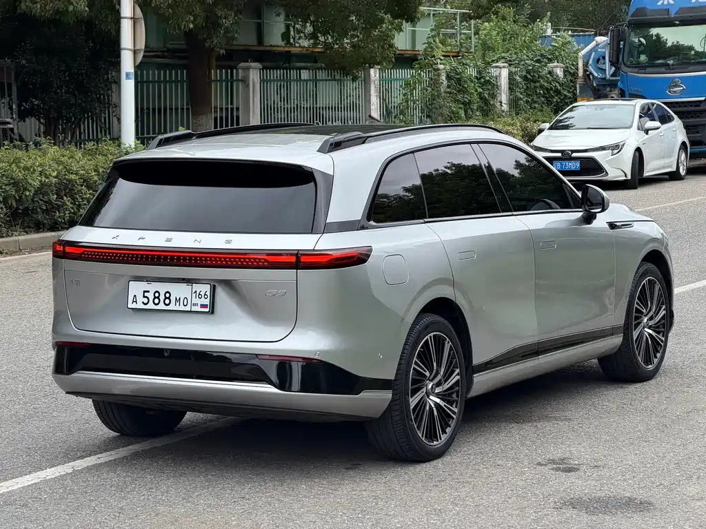 XPeng G9 — миниатюра 6