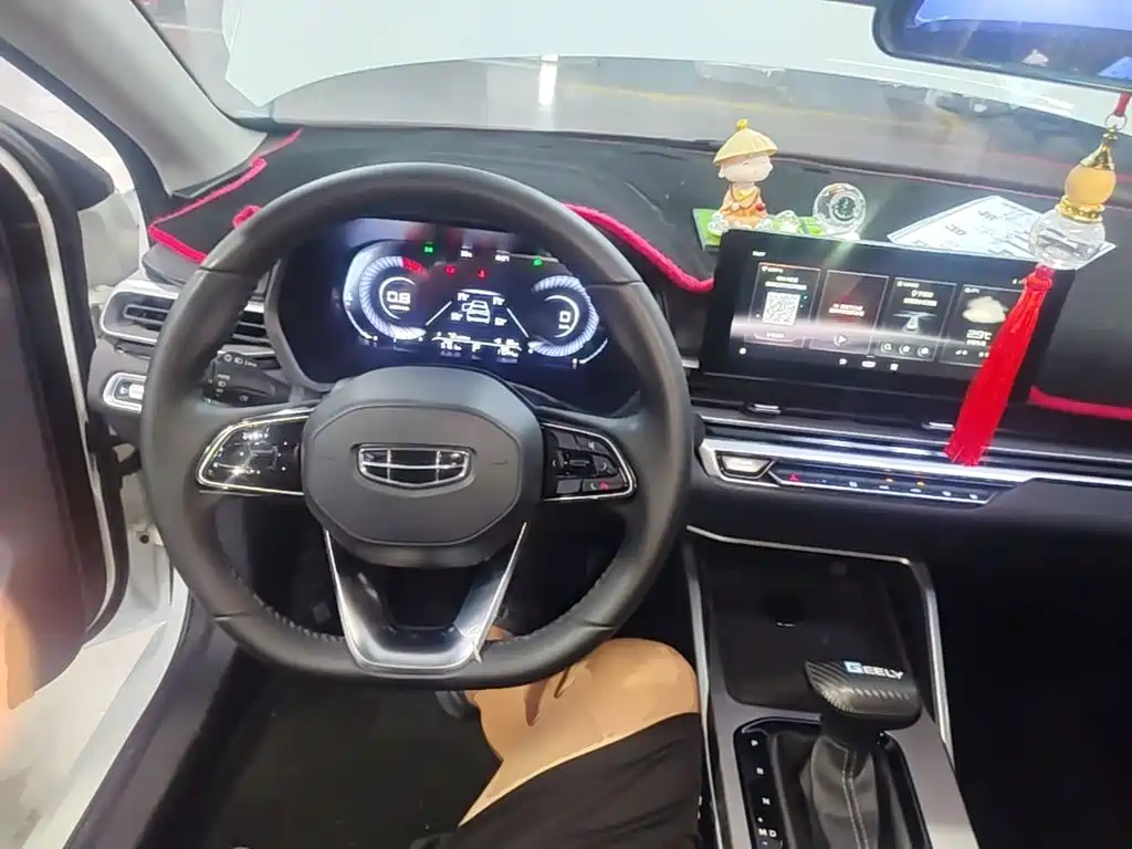 Geely Emgrand — миниатюра 11