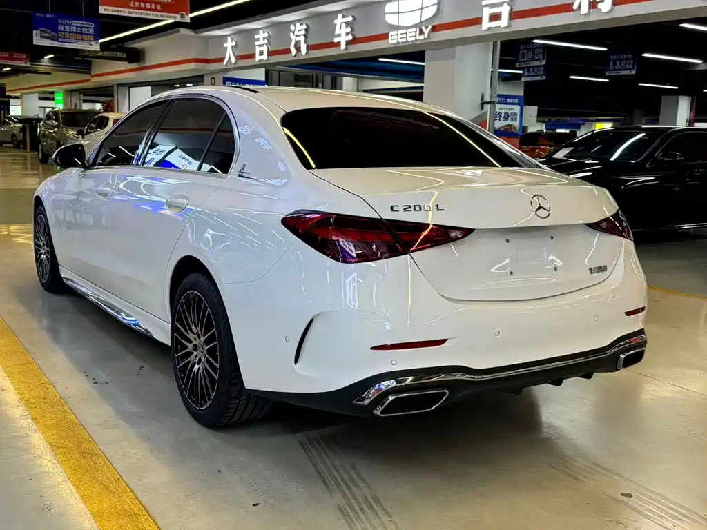 Mercedes-Benz C-Class — миниатюра 30