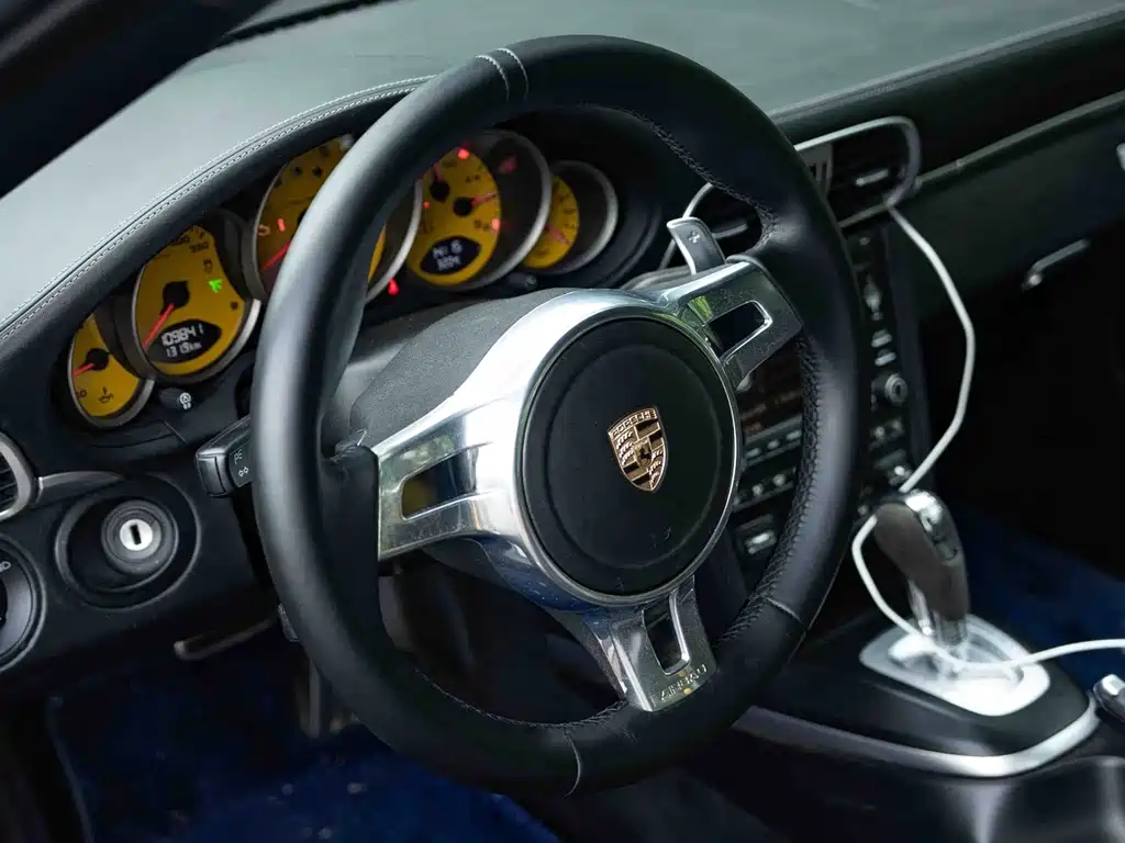 Porsche 911 — миниатюра 10