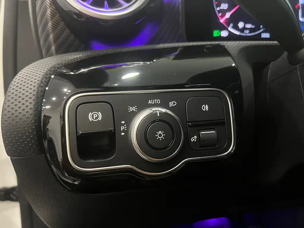 Mercedes-Benz A-Class — миниатюра 21