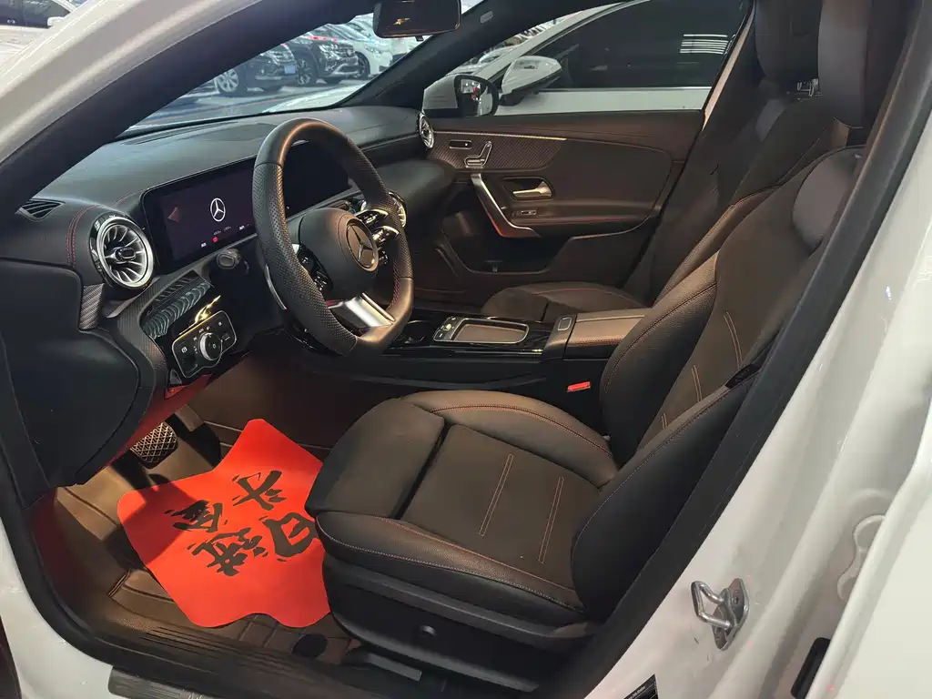 Mercedes-Benz A-Class — миниатюра 5