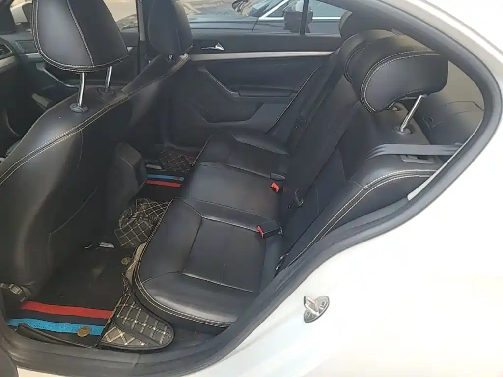 Volkswagen Lavida — миниатюра 17
