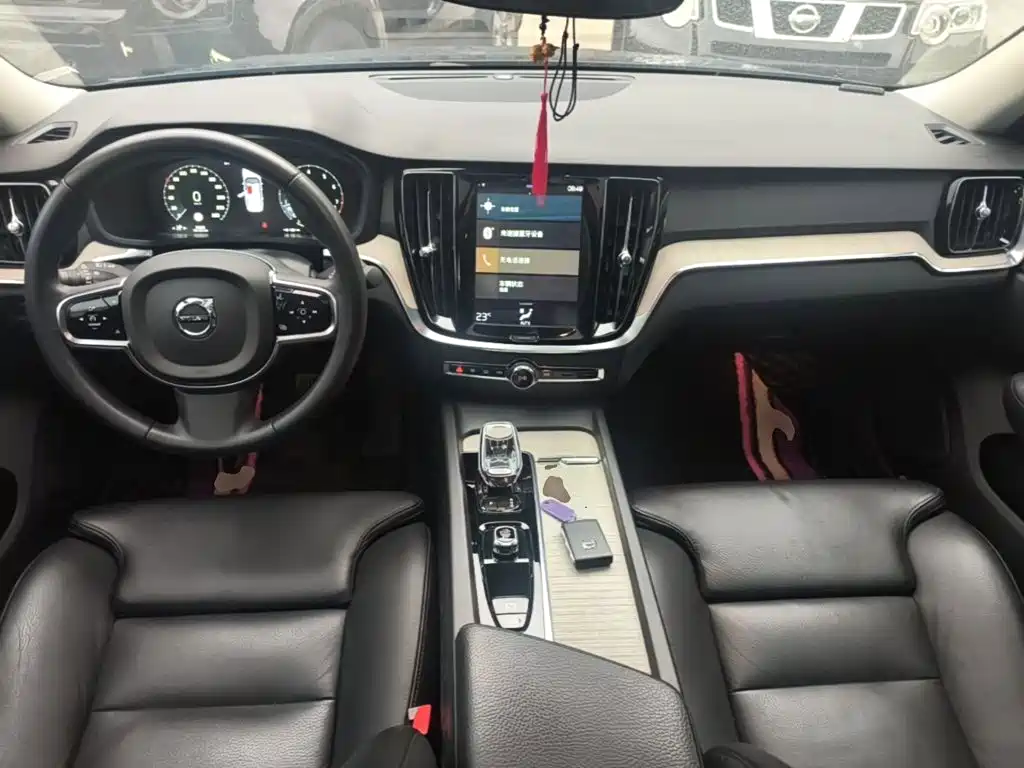 Volvo S60 — миниатюра 10