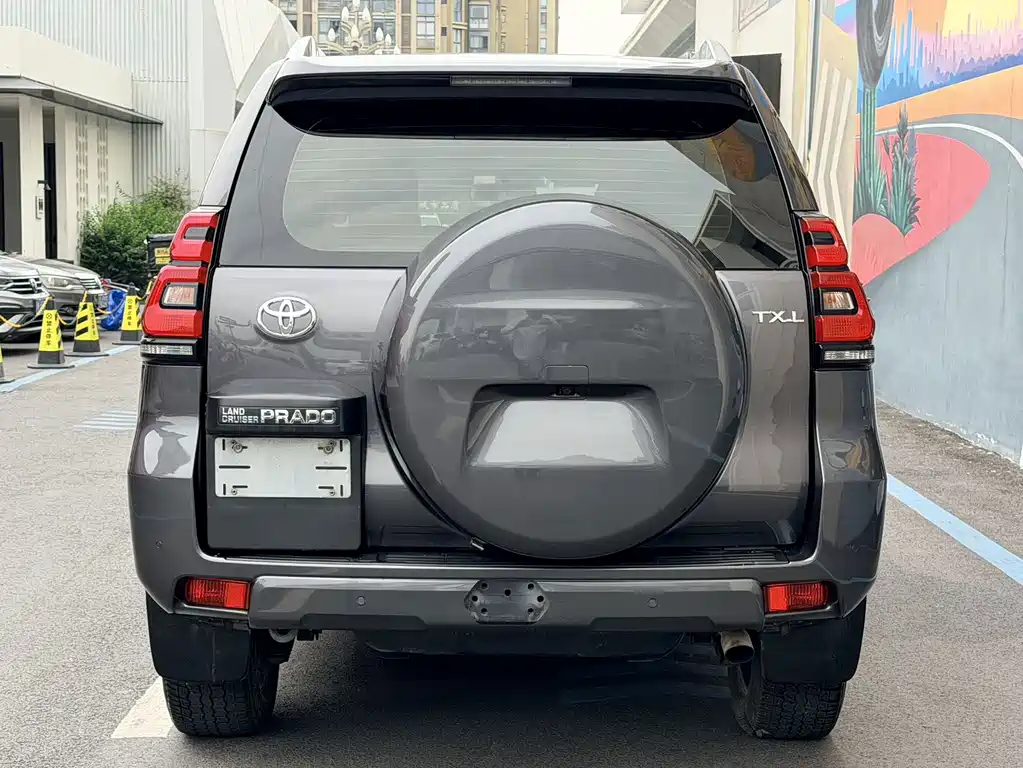 Toyota Prado (Import) — миниатюра 4