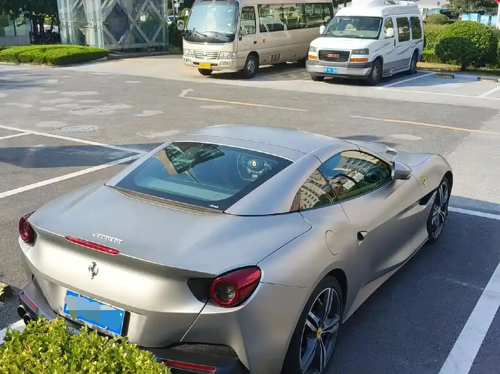 Ferrari Portofino — миниатюра 4