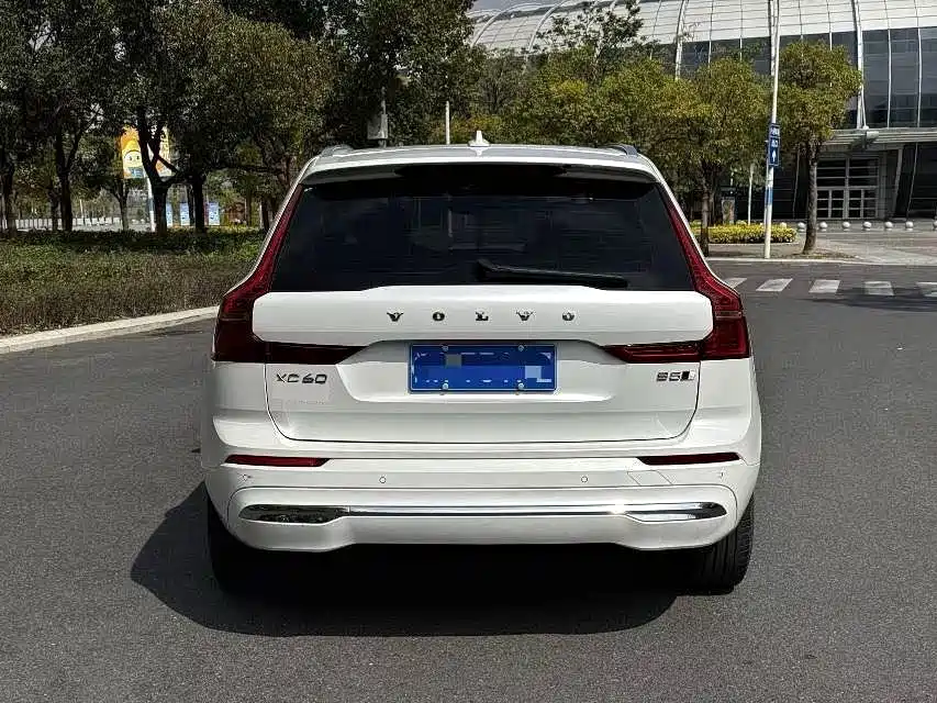 Volvo XC60 — миниатюра 6