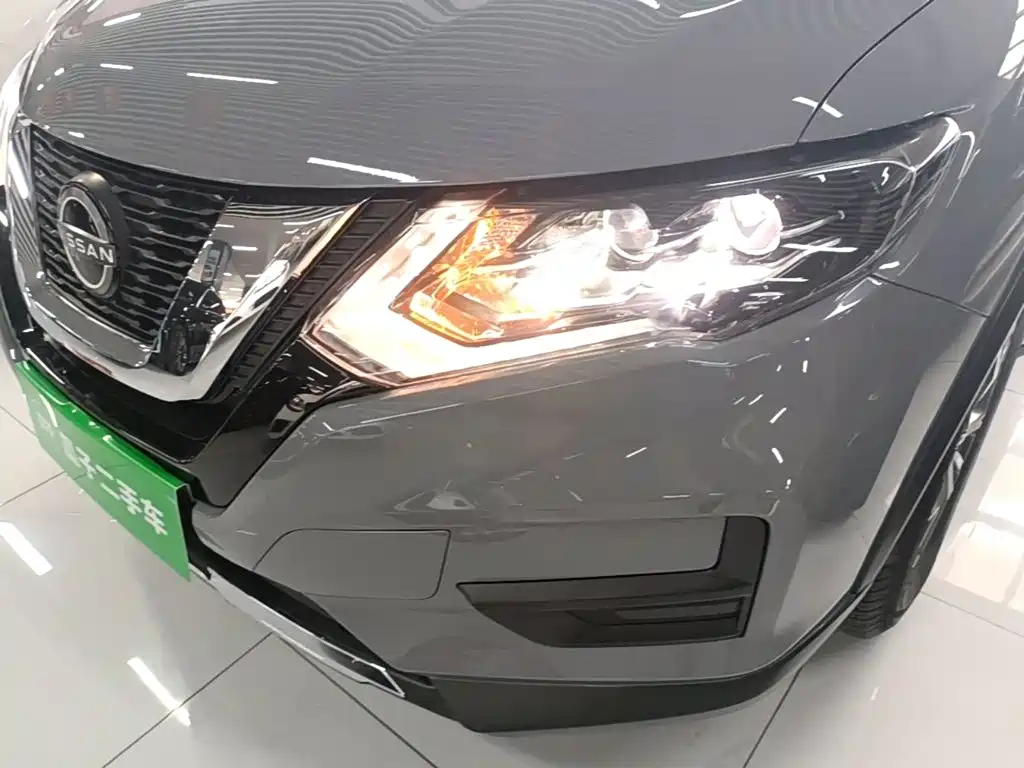 Nissan X-Trail — миниатюра 24