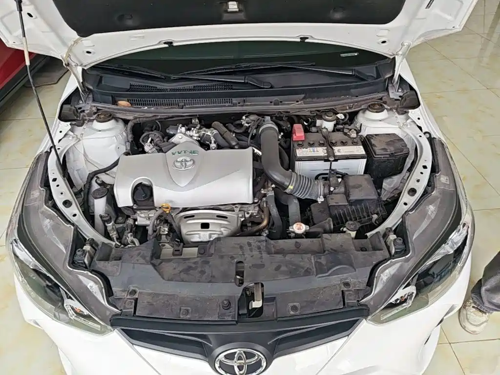 Toyota Yaris L — миниатюра 20
