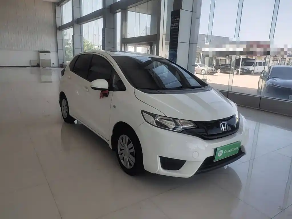 Honda Fit — миниатюра 4