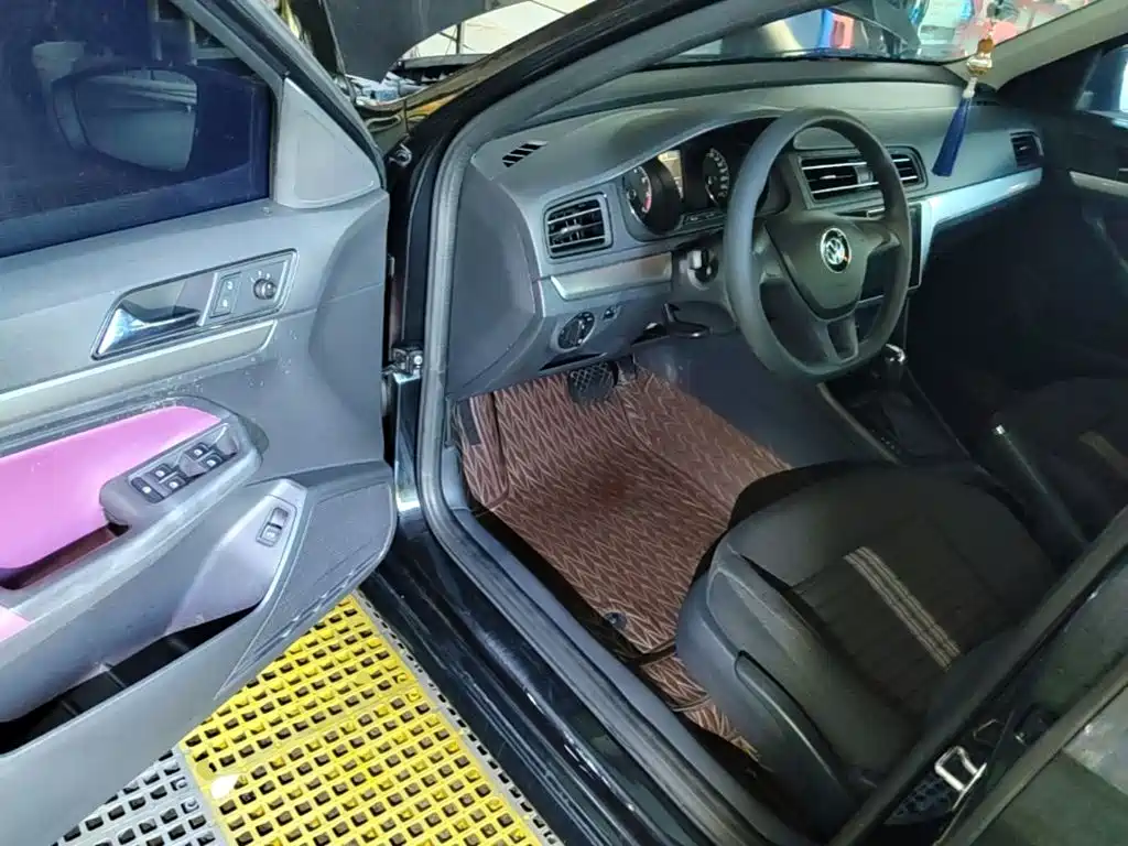 Volkswagen Lavida — миниатюра 16
