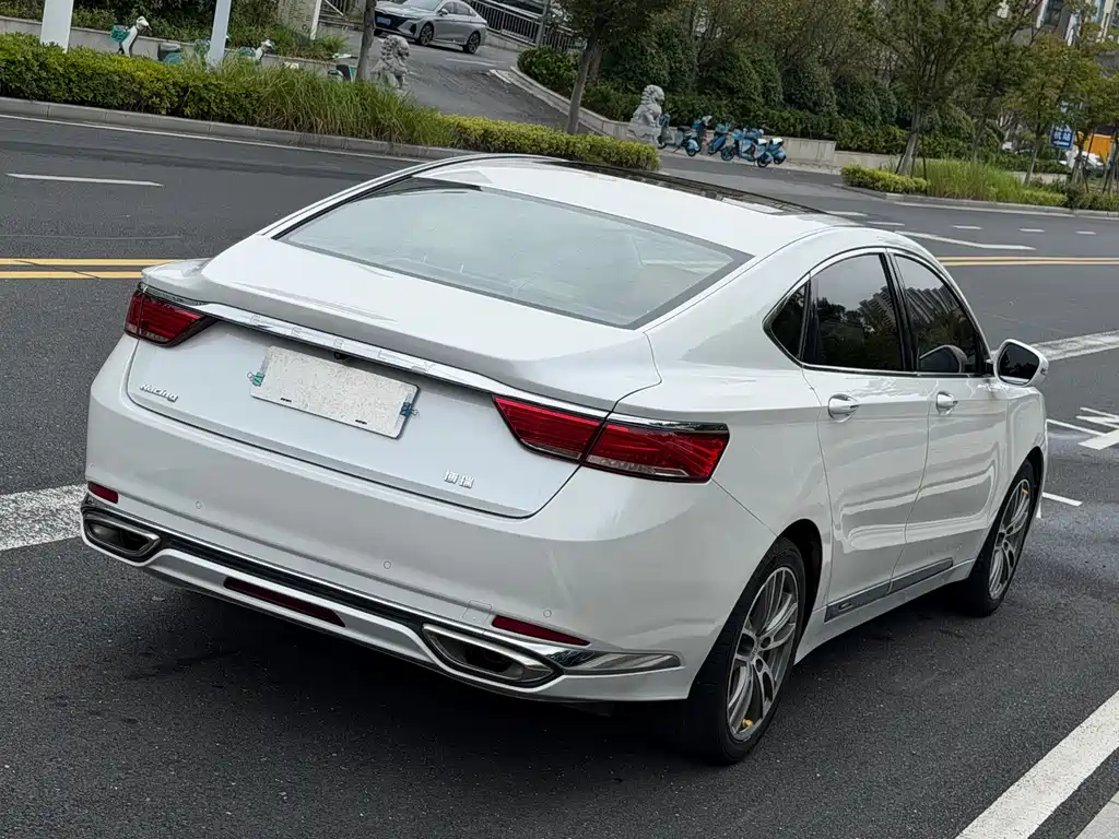 Geely Borui — миниатюра 6