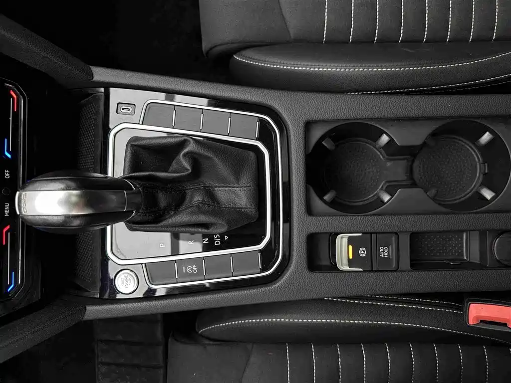 Volkswagen Magotan — миниатюра 14
