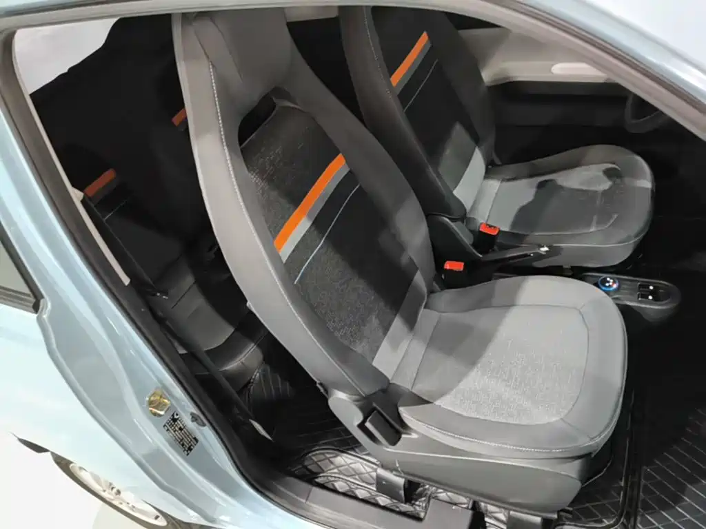 Wuling MINIEV — миниатюра 25