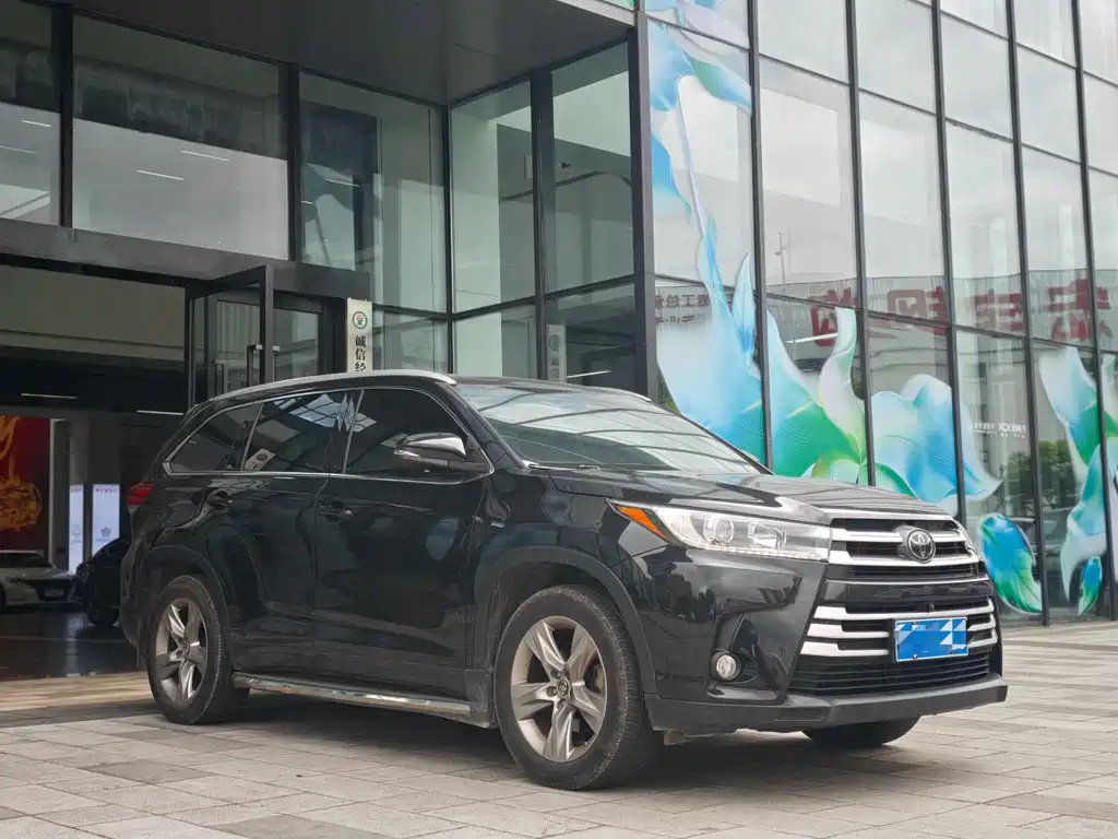 Toyota Highlander — миниатюра 3