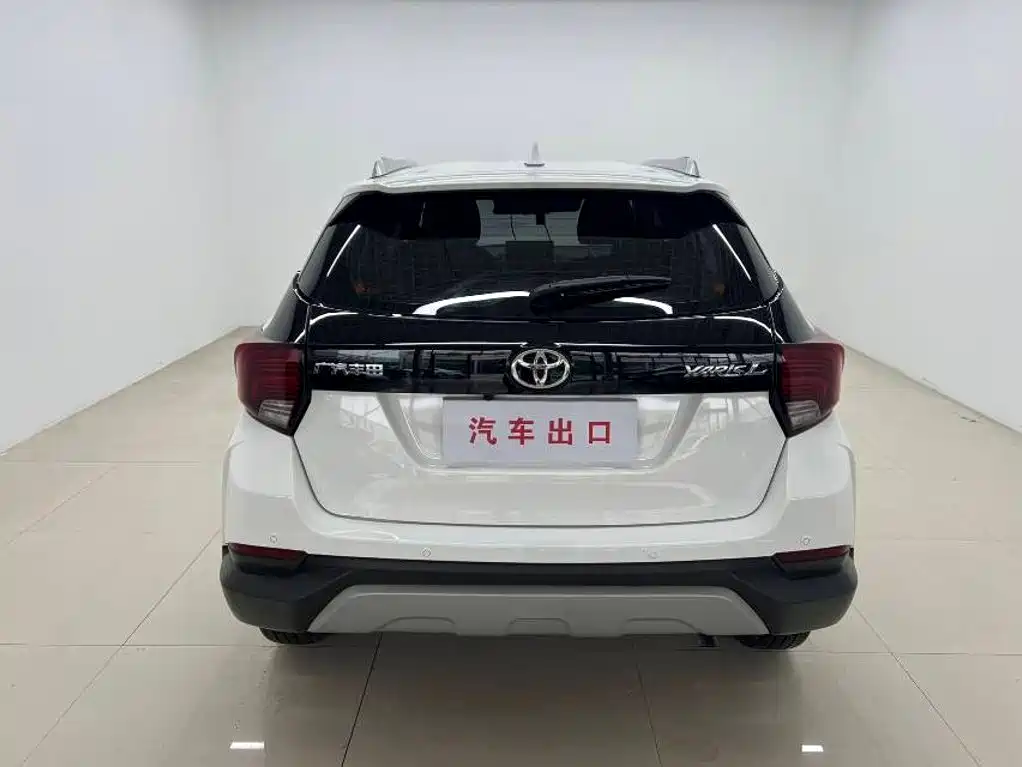 Toyota Yaris L — миниатюра 5