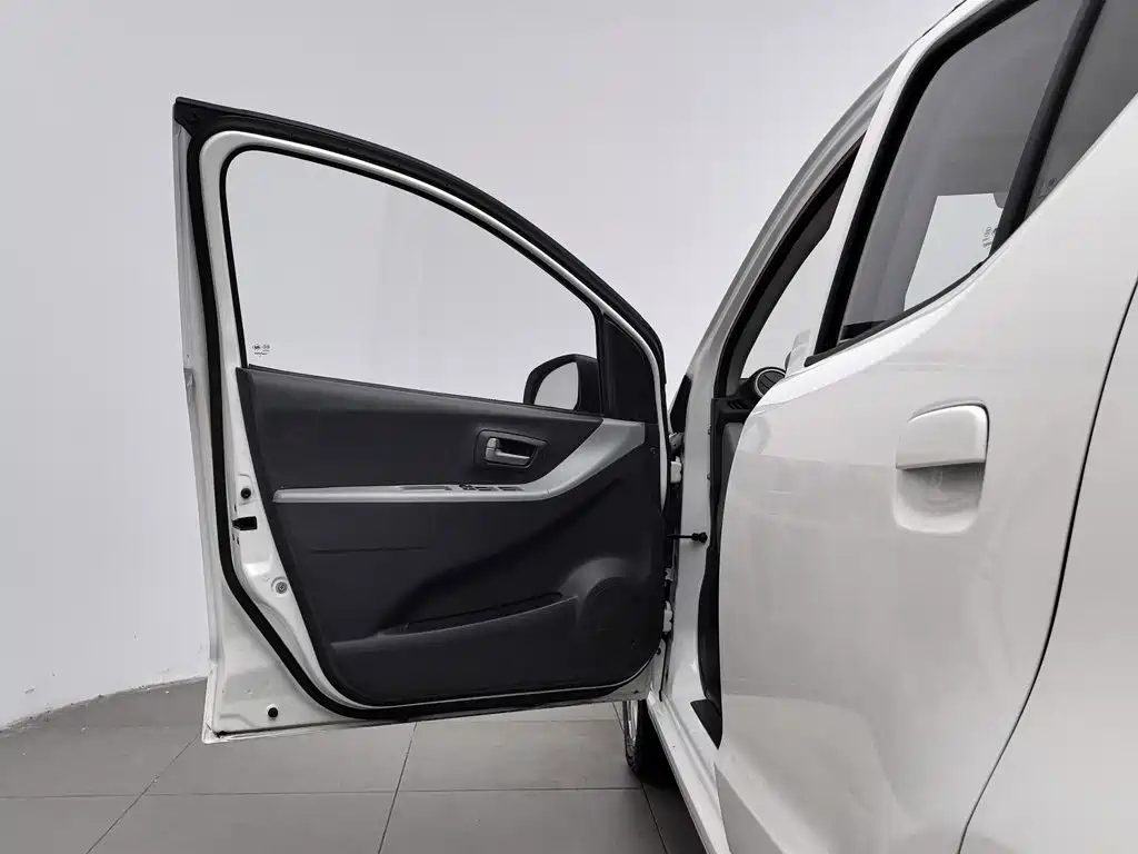 Suzuki Alto — миниатюра 8