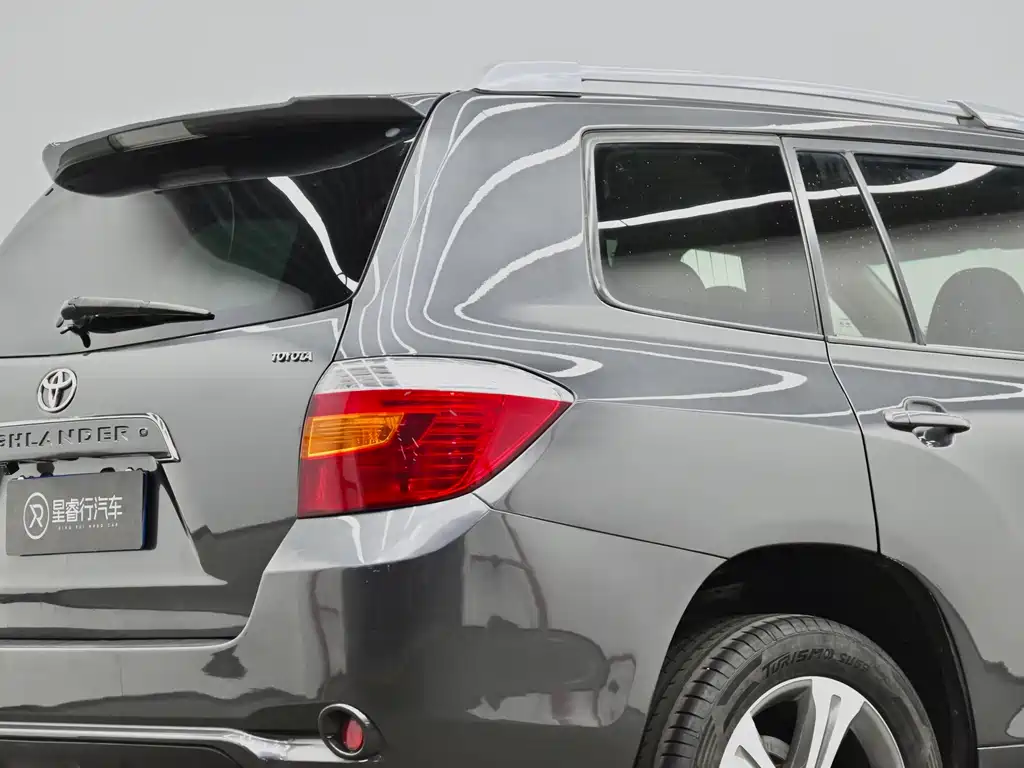 Toyota Highlander — миниатюра 12