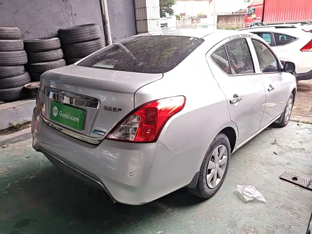 Nissan Sunny — миниатюра 7