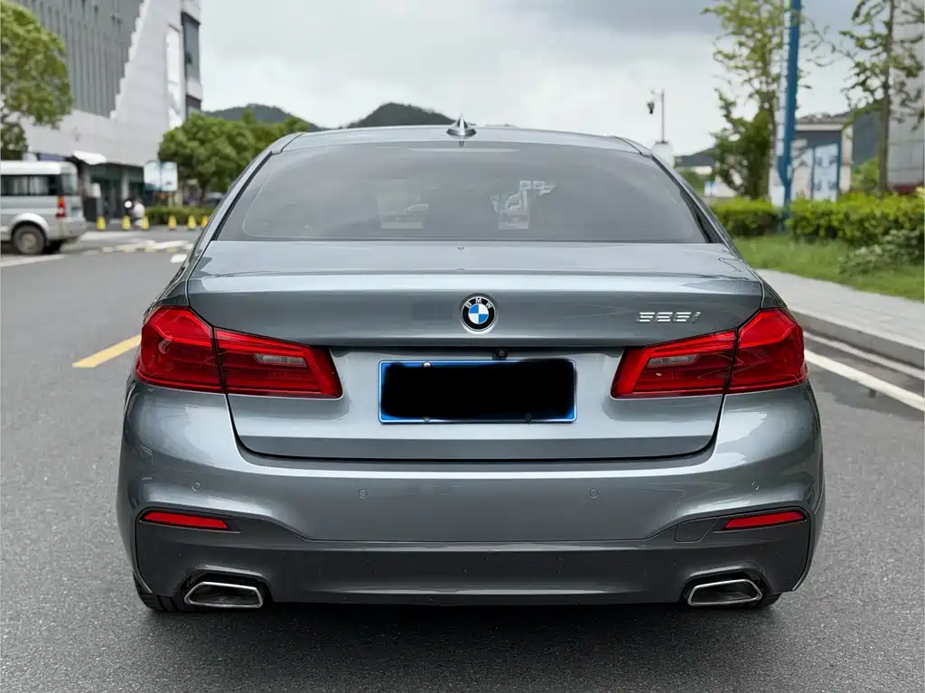 BMW 5 Series (Import) — миниатюра 15