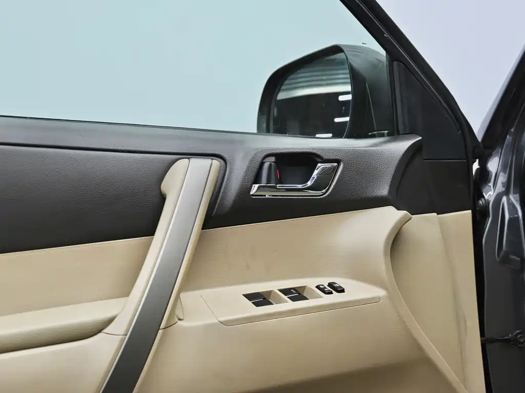 Toyota Highlander — миниатюра 26