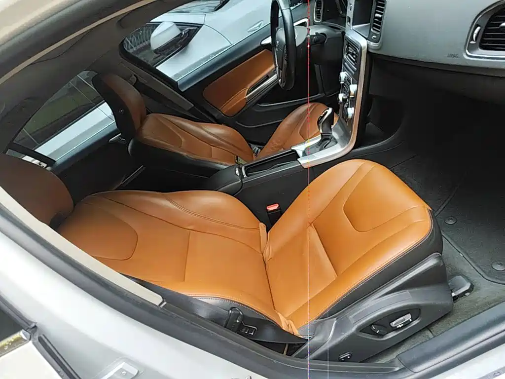 Volvo S60 — миниатюра 25