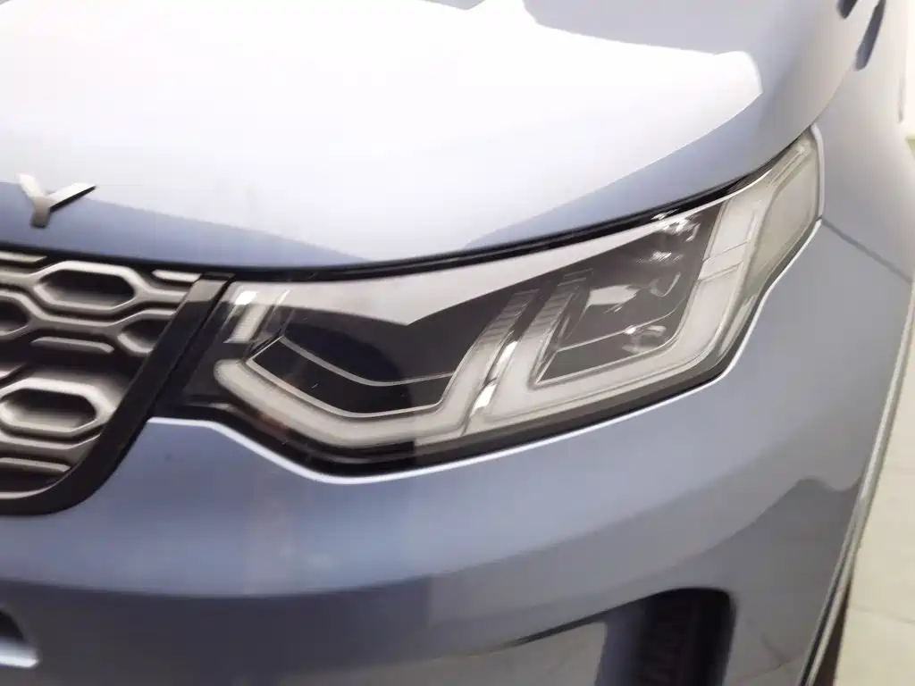 Land Rover Discovery Sport — миниатюра 7