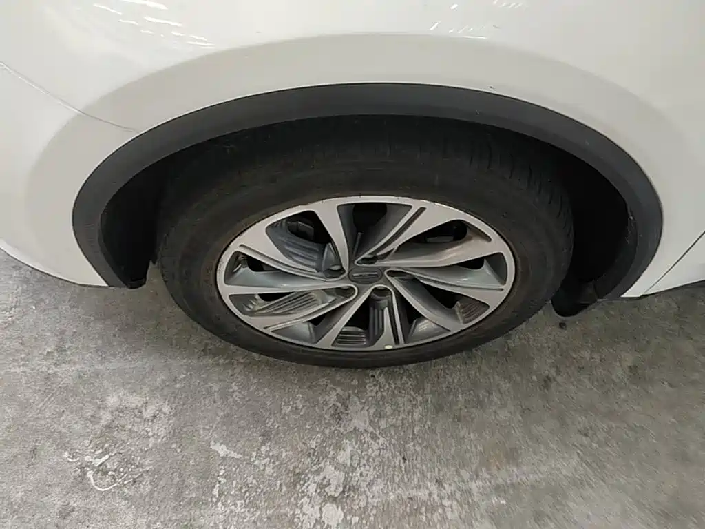 Geely Jia Ji — миниатюра 23